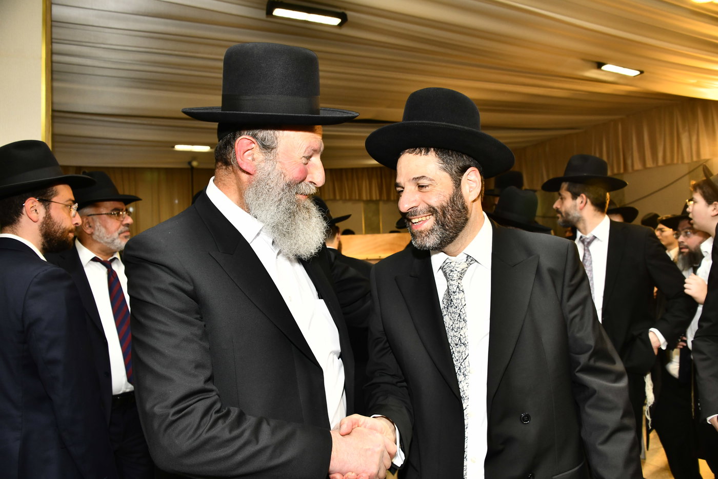 שמחת נישואי בתו של מנחם שפירא