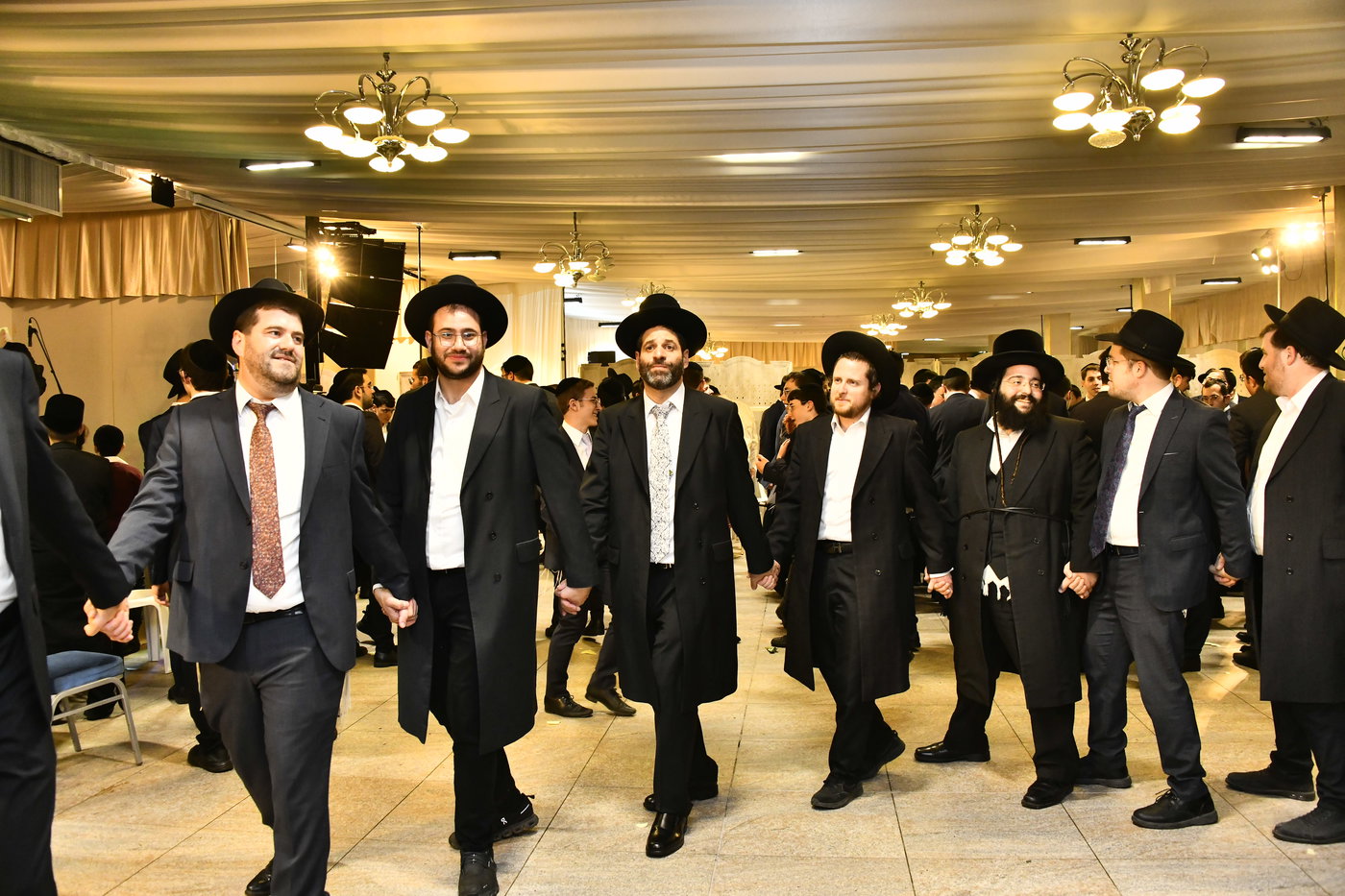 שמחת נישואי בתו של מנחם שפירא