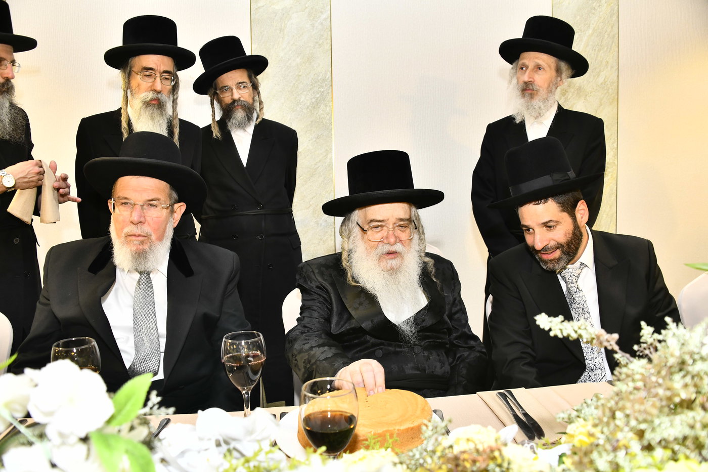 שמחת נישואי בתו של מנחם שפירא