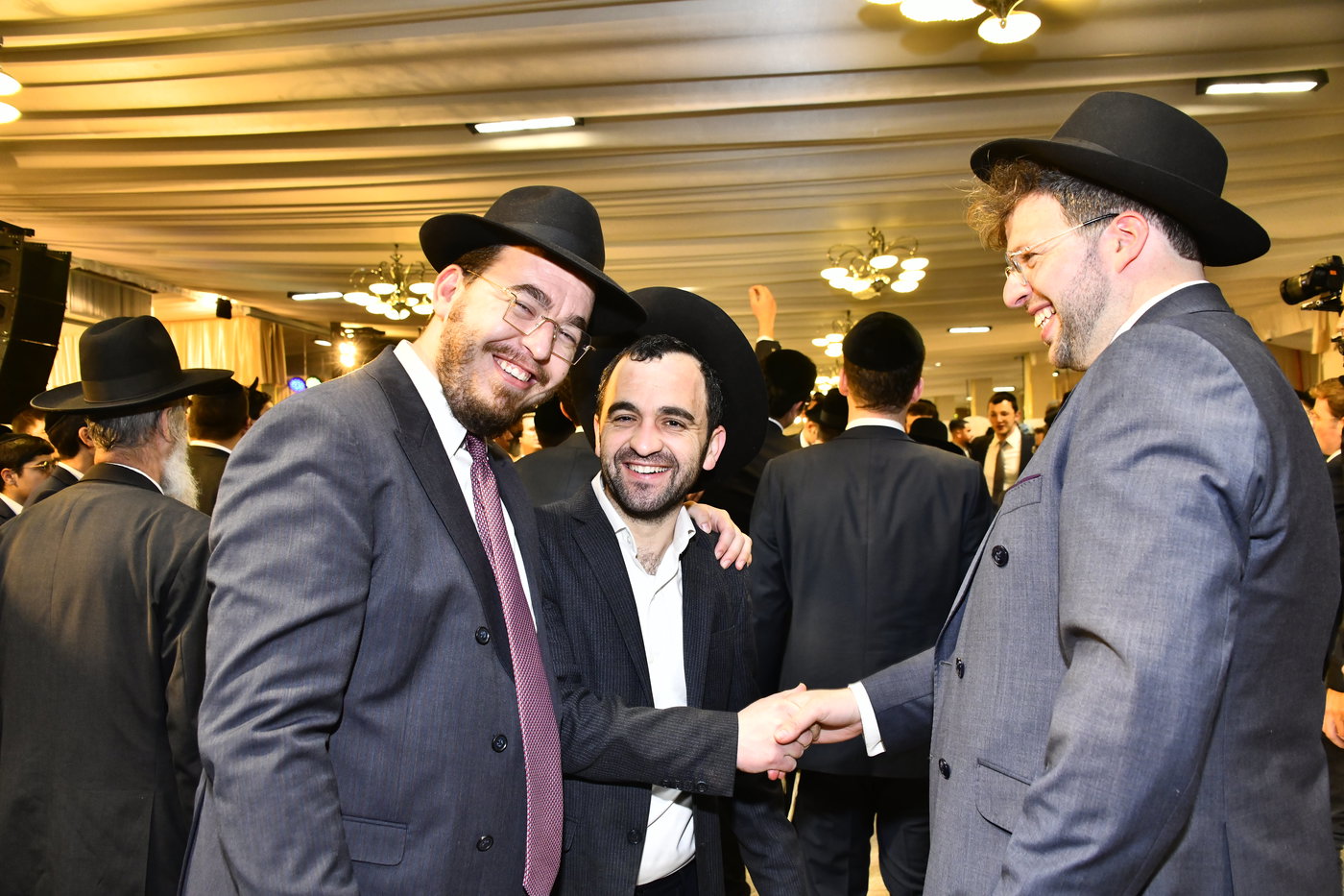 שמחת נישואי בתו של מנחם שפירא