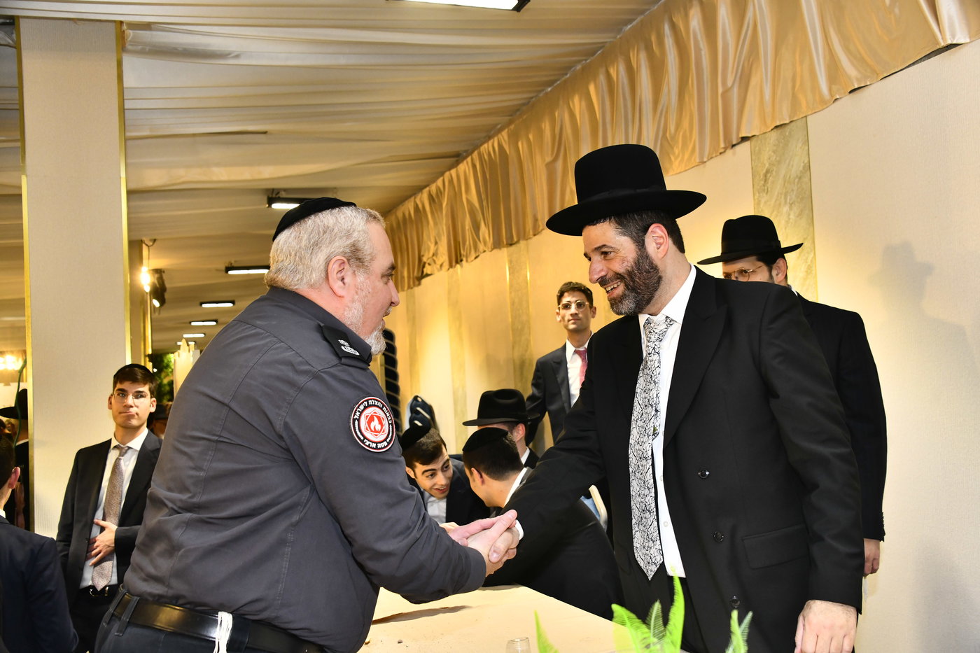 שמחת נישואי בתו של מנחם שפירא