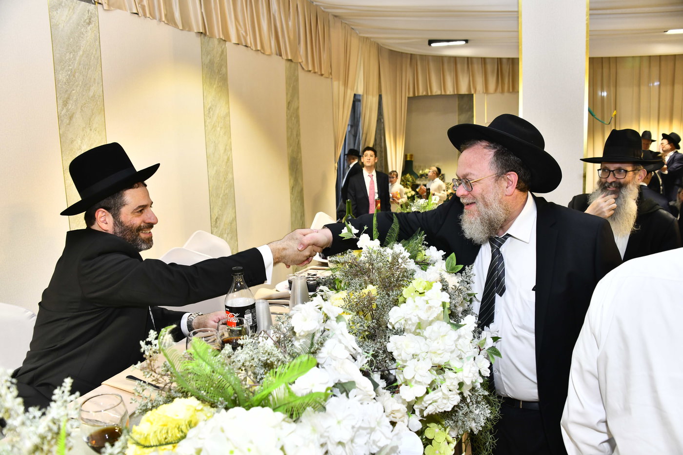 שמחת נישואי בתו של מנחם שפירא