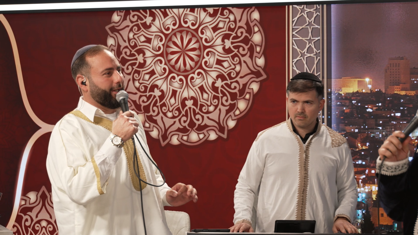 מאיר שטרית והקלידן רם חדד במשדר