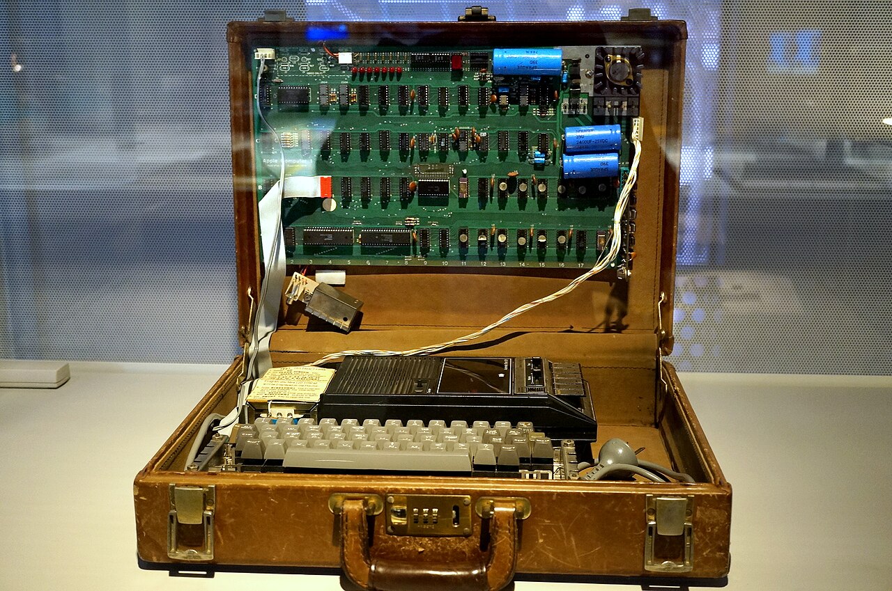 מחשב אפל הראשון שיוצר אי פעם