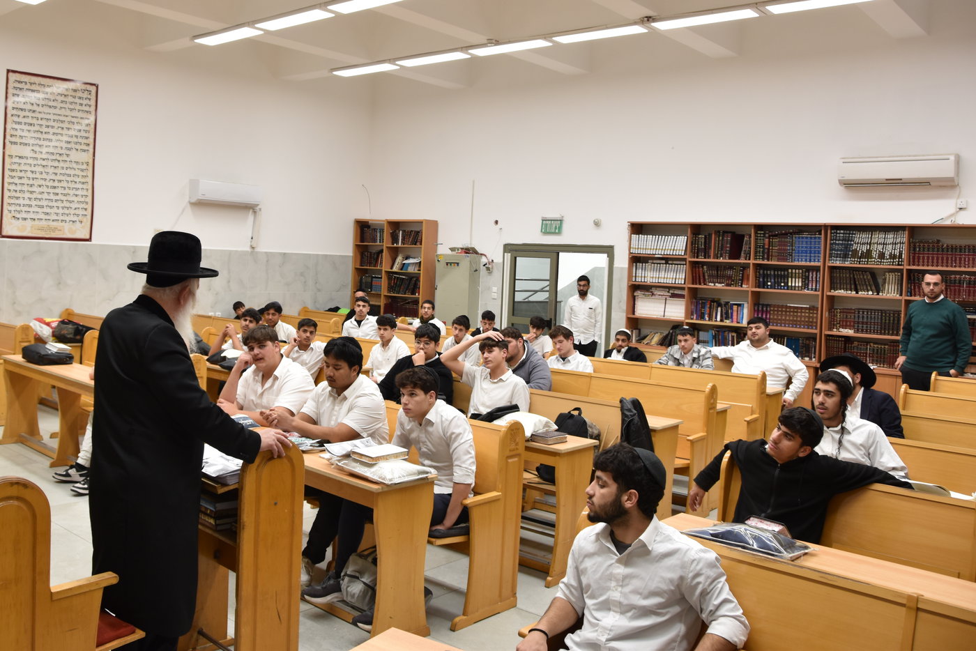 הגרי"ד גרוסמן באפיית מצות