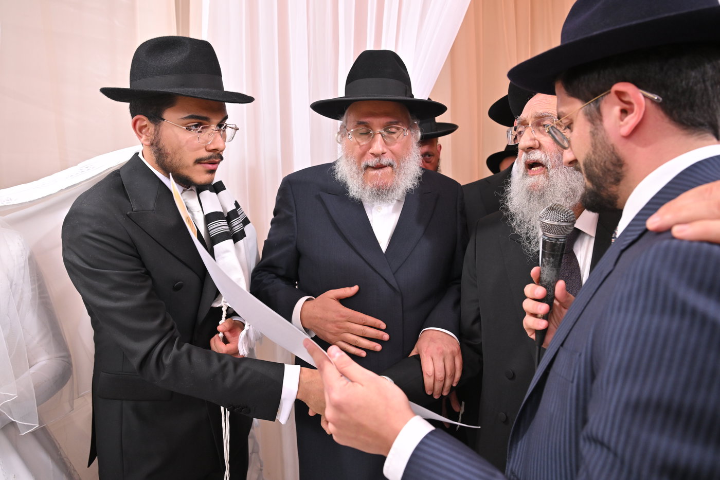 שמחת נישואי בן האדמו"ר רבי אברהם מסעוד יהודיוף