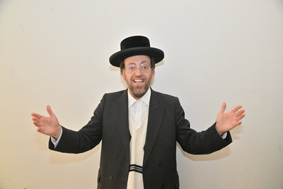 אהרל'ה סמט ויענקי דסקל בסינגל לבקשת אב שכול: "די ערשטע אני מאמין"