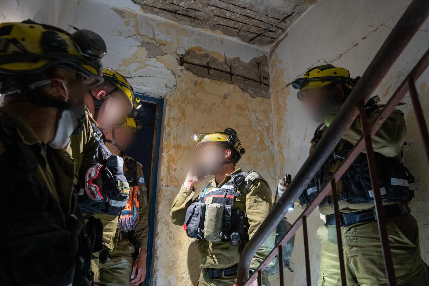 כוחות פיקוד העורף בזירת הנפילה בתל אביב