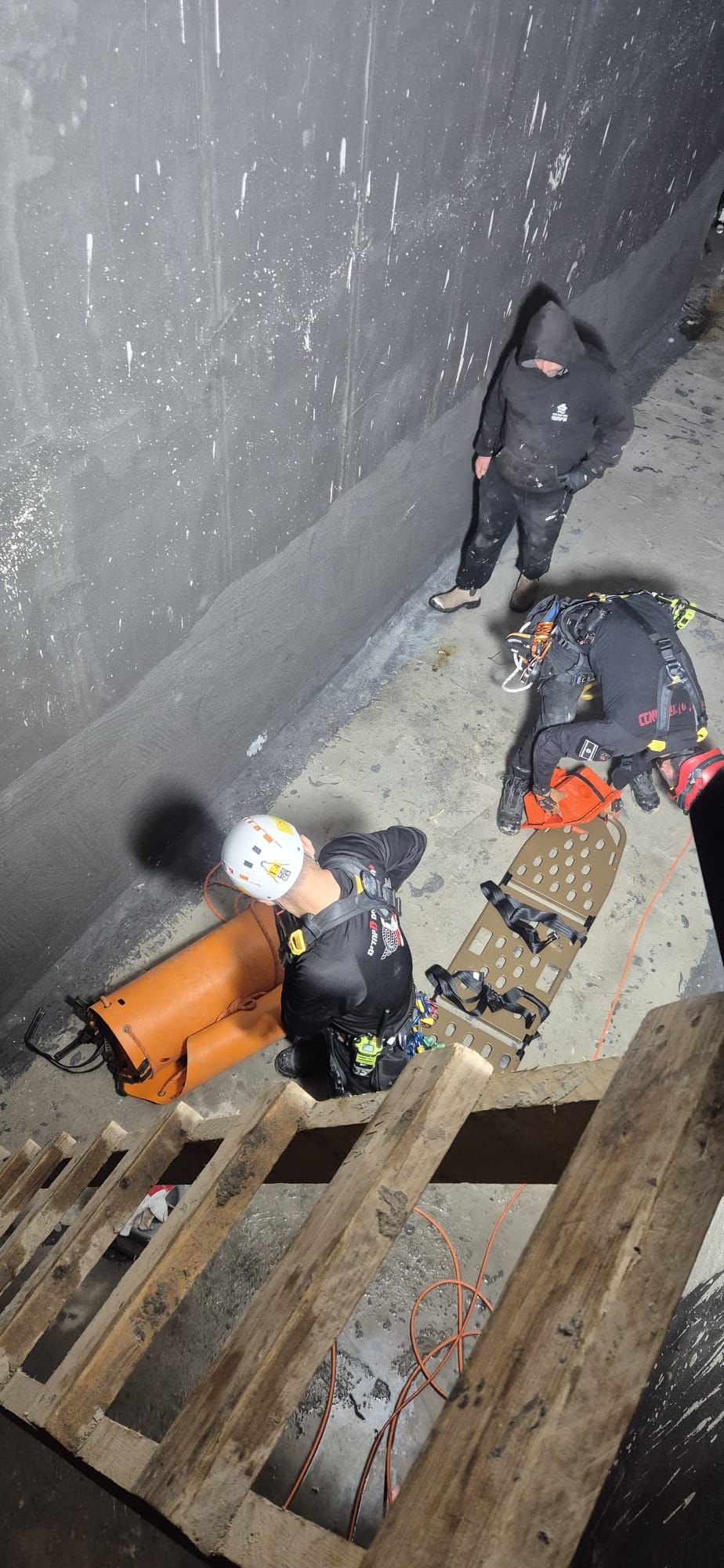 החילוץ מהבור היום בקריית ים