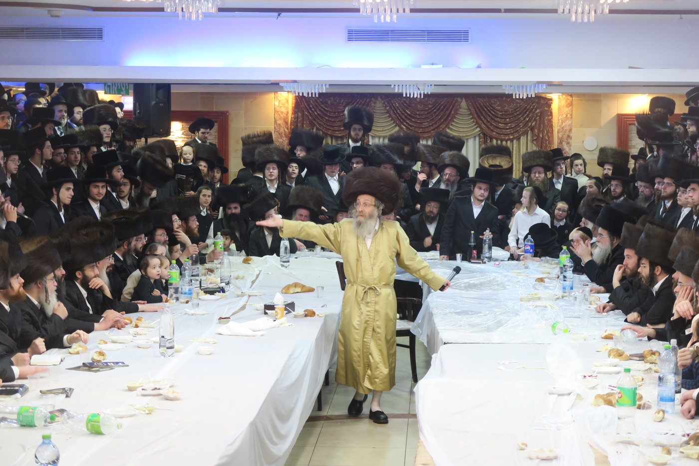 הרה"צ רבי אלימלך בידרמן שבת באלעד