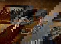 דודו פארוק בתפקידו בסדרה "בהסתורה"