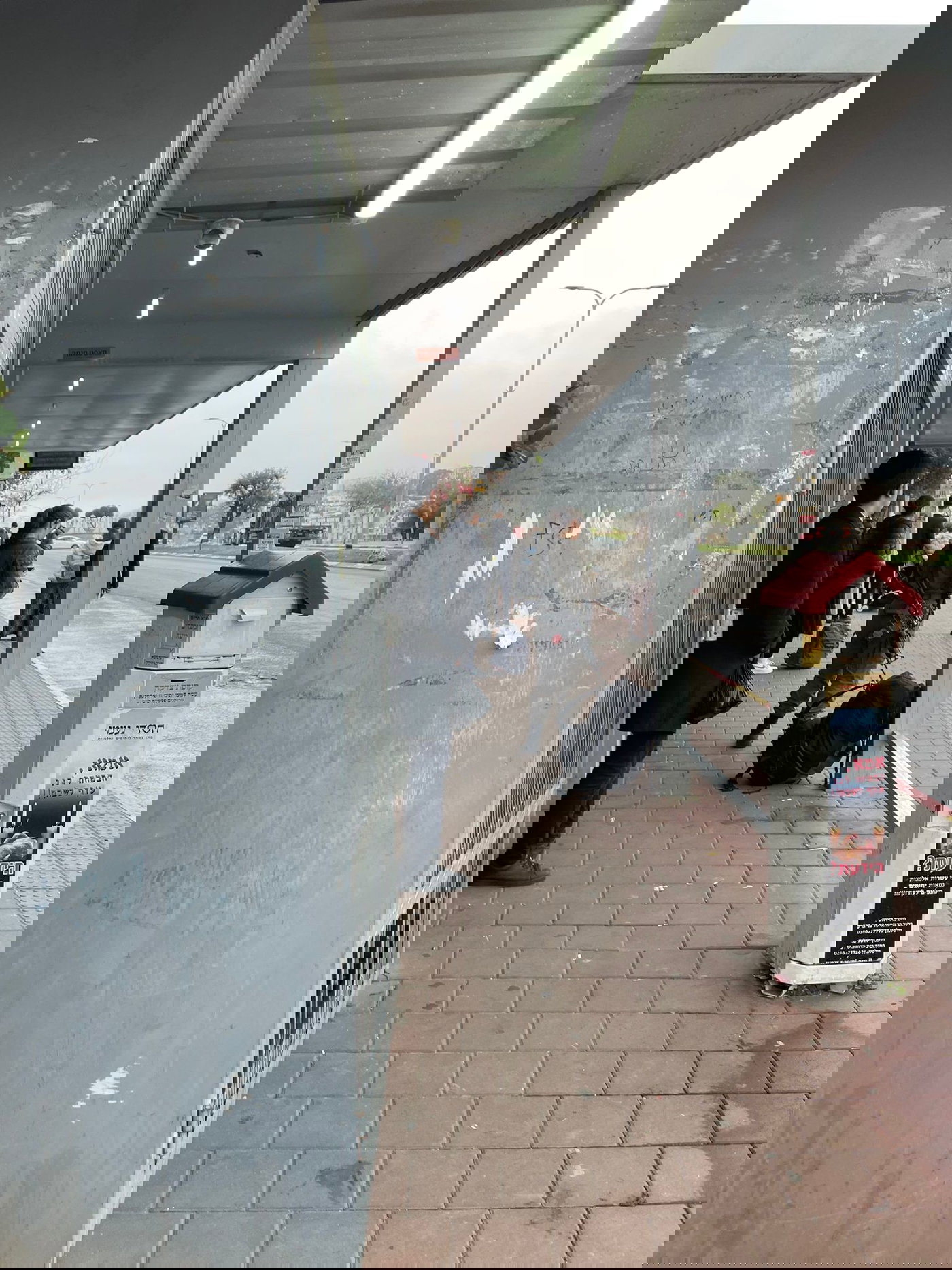 ניר חפץ לאולפן 'כיכר': "ההון האנושי בלשכת נתניהו דל להחריד, האחריות היא עליו"