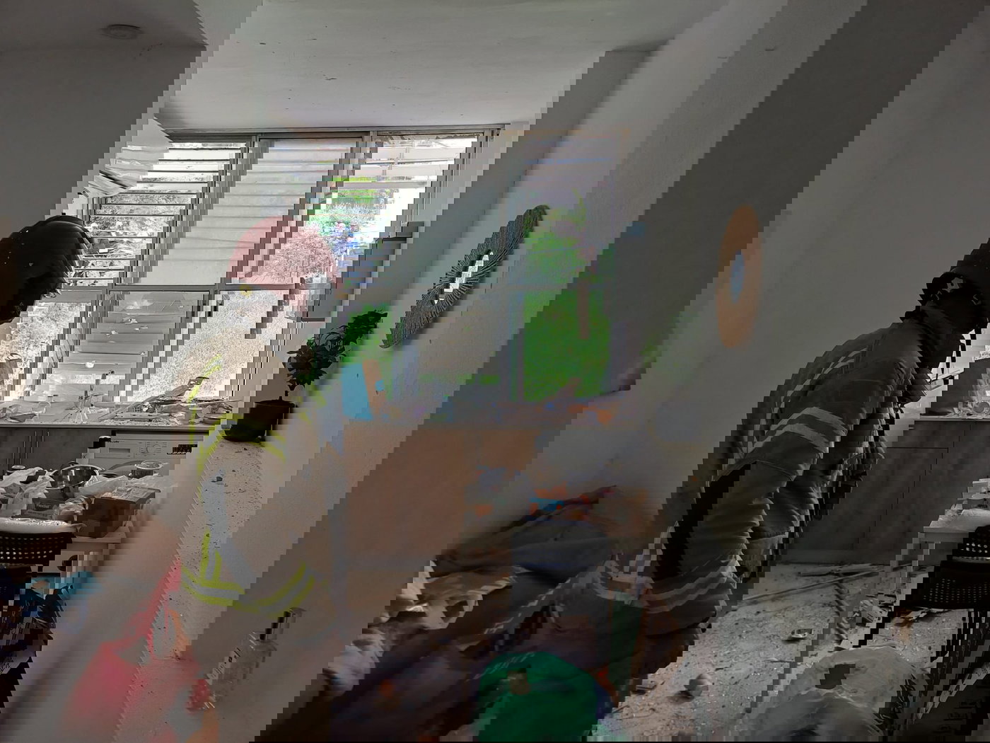 מטח משולב מאיראן ולבנון - עד הרצליה | פגיעה במתחם בז"ן | זירות בחיפה, בשפרעם וקרית אתא