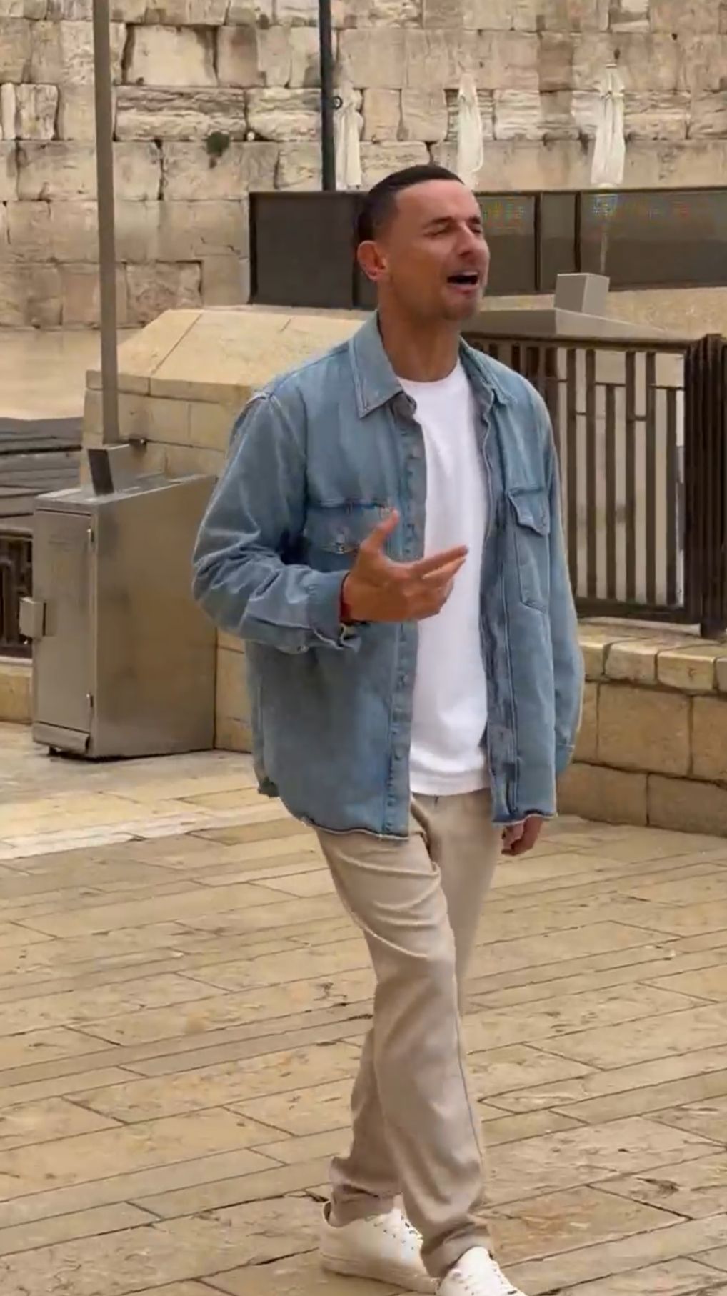 גיא זוארץ בסיור