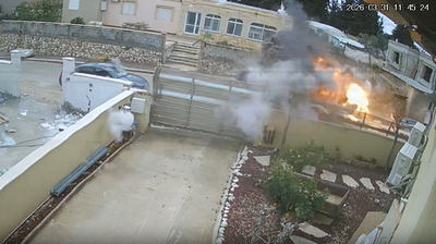 הפגיעה הישירה במושב הצפוני | צפו בתיעוד מרגע הפגיעה; אדם נפצע בינוני