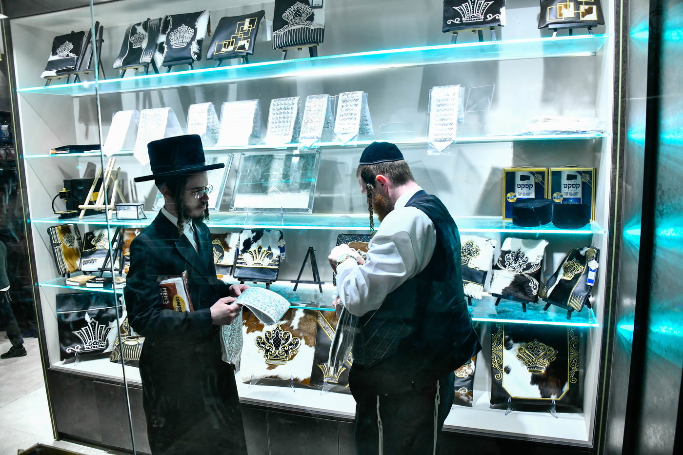 אווירת ערב חג הפסח בבני ברק