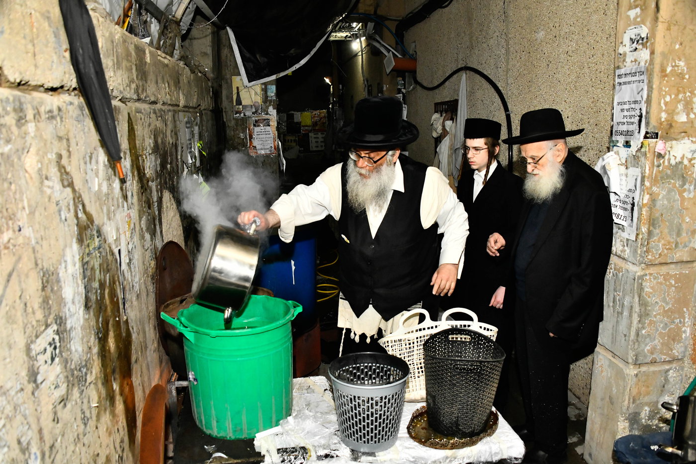 אווירת ערב חג הפסח בבני ברק