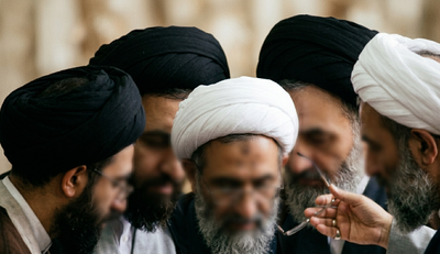 אייתוללות. אילוסטרציה