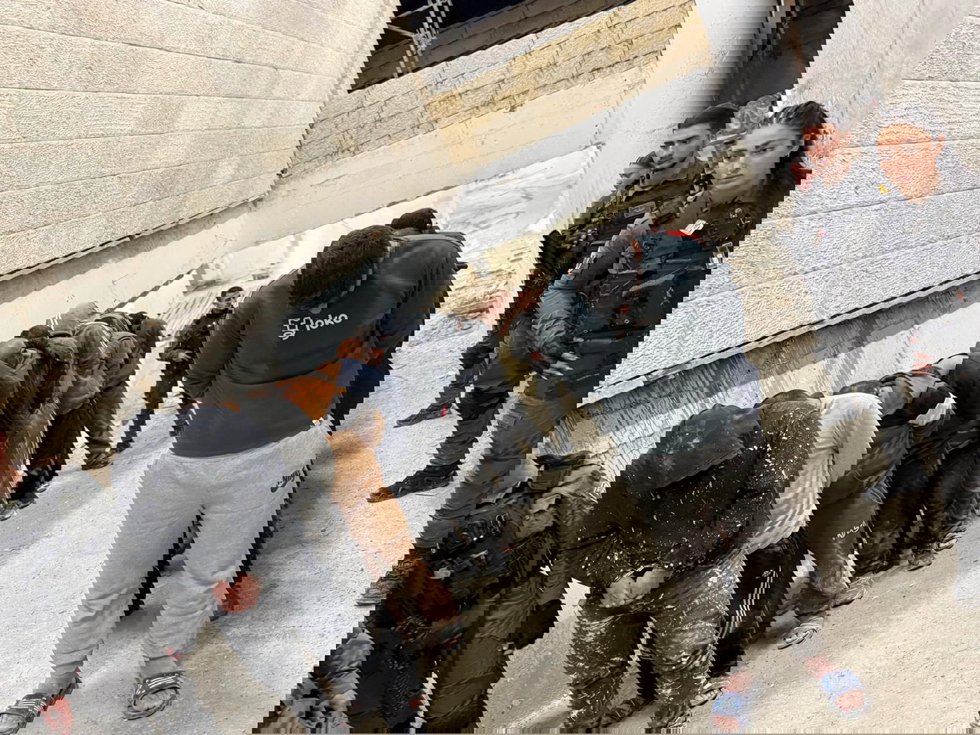 מעצר השב"חים