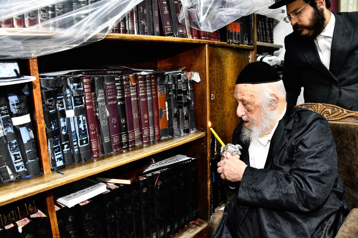 הגרב"ד פוברסקי בבדיקת חמץ