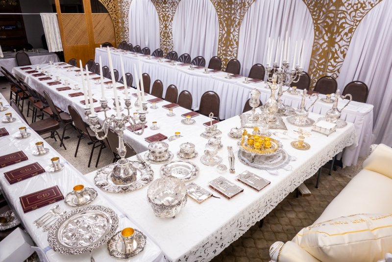 שולחן ליל הסדר של האדמו"ר מסאטמר