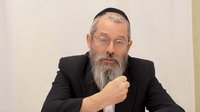 העומק החסידי של ההגדה: המשפיע מנתח את הקטע שנקרא הלילה | צפו