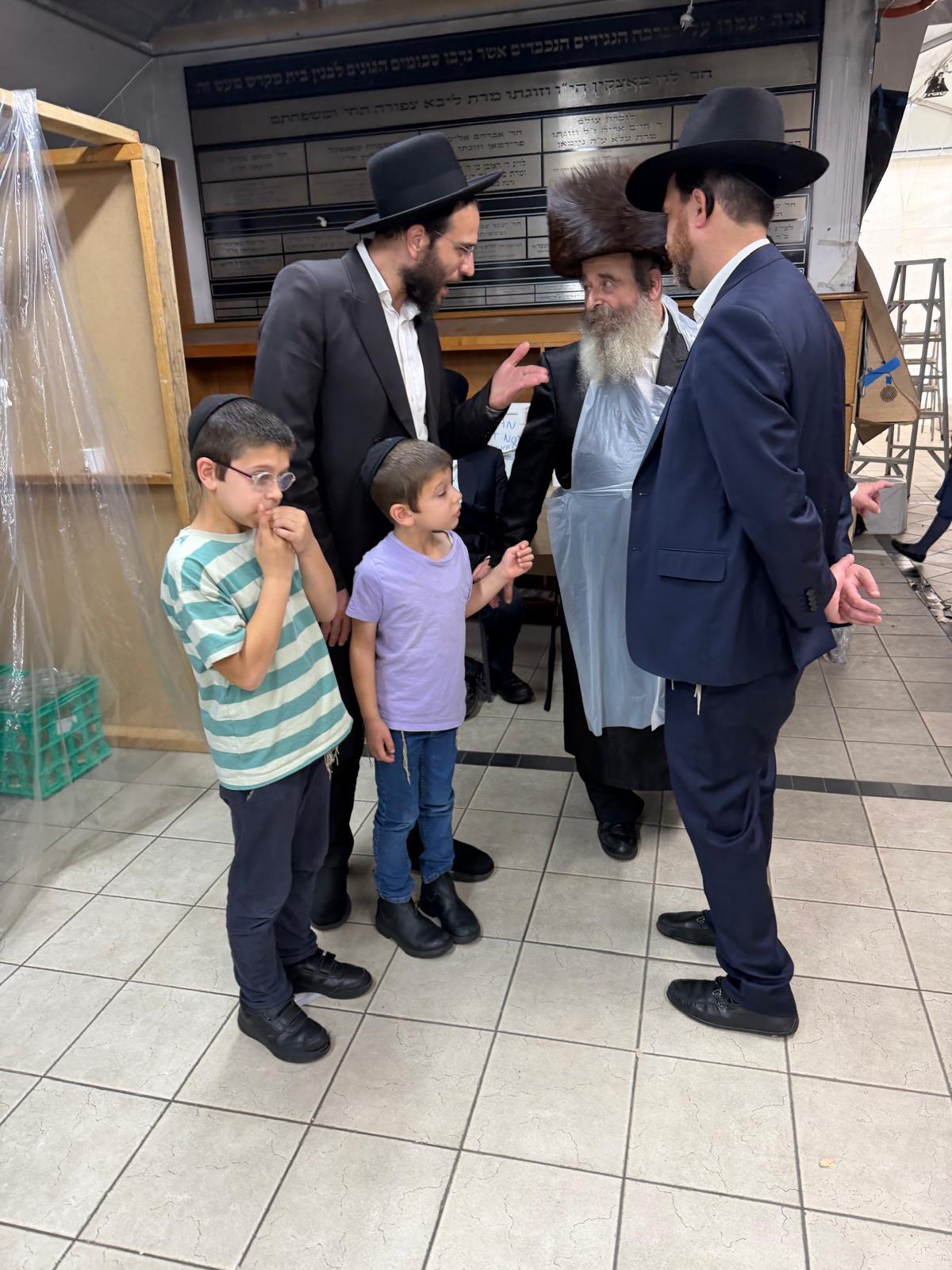 אפיית מצות באוסטרליה