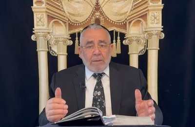 הרב שלמה זביחי בפרסית על חג הפסח • צפו 