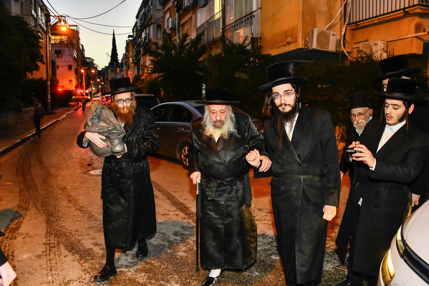 האדמו"ר מדעעש במים שלנו