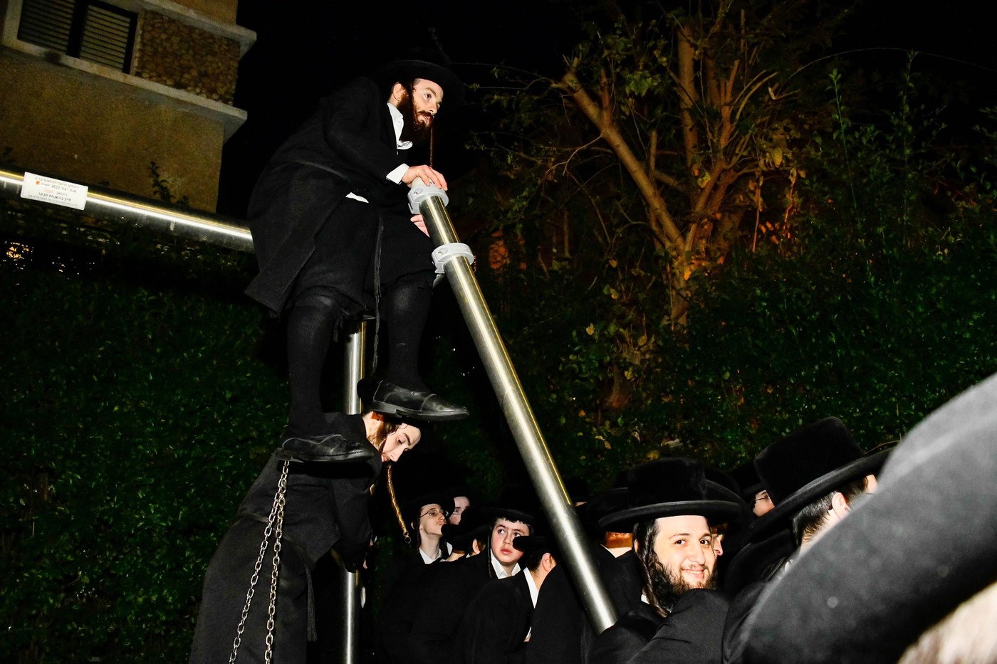 האדמו"ר ממכנובקא בעלזא במים שלנו