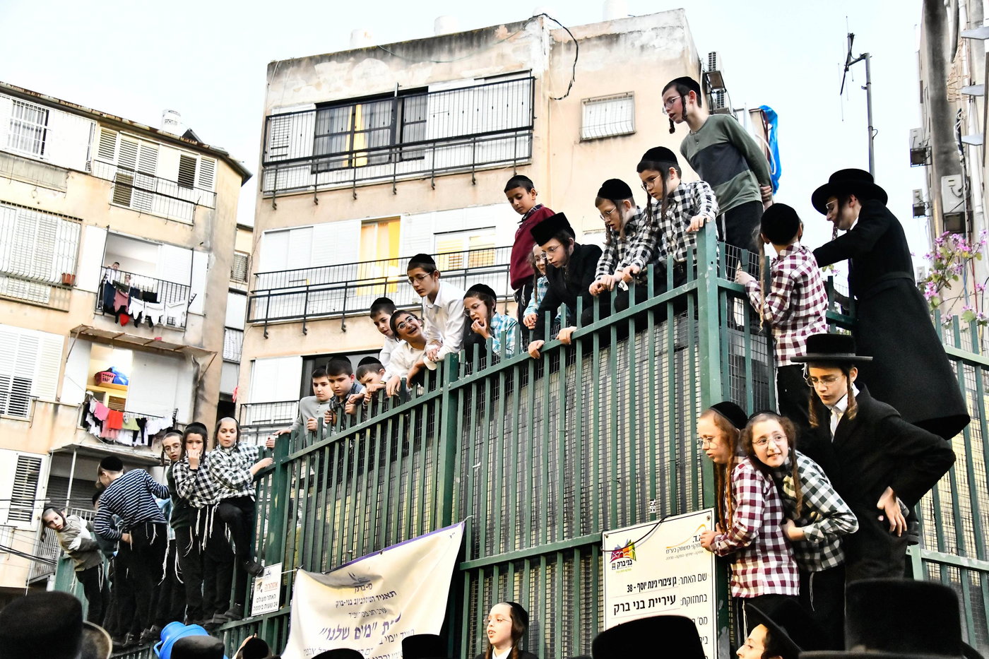 תושבי בני ברק במים שלנו