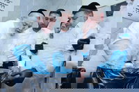 הגאון רבי יגאל כהן באפיית מצות