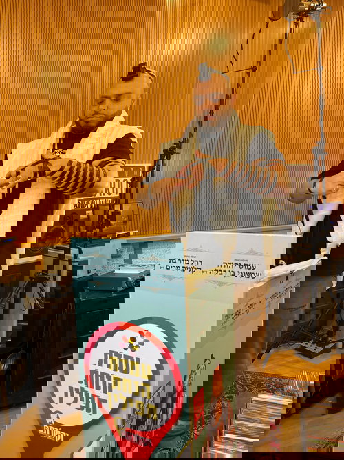 סאבלימינל: "שבת זה קודש במשפחה, התחלתי להניח תפילין כל יום"
