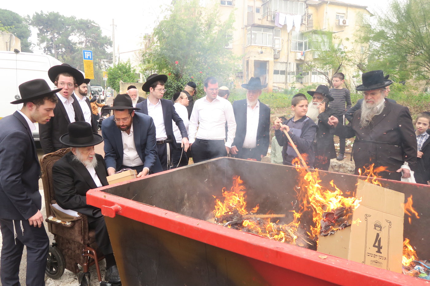 הגרב"ד פוברסקי בשריפת חמץ