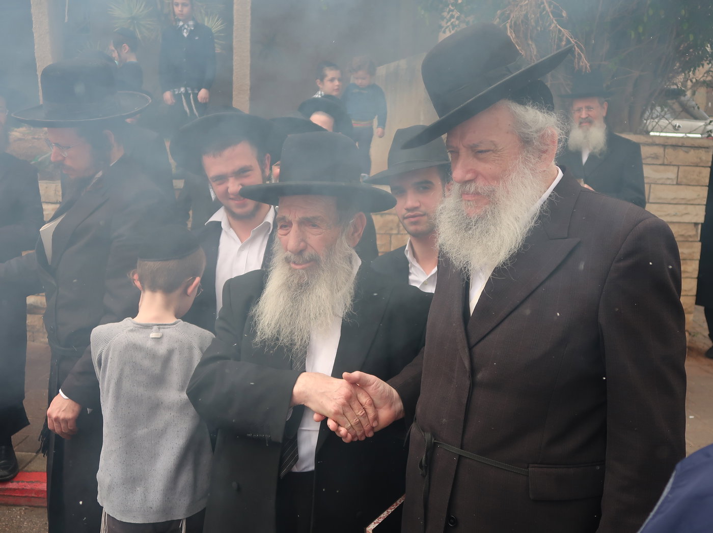 הגאון רבי ניסים בן שמעון בשריפת חמץ