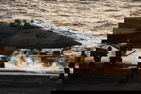 מטוס משוגר מנושאת המטוסים