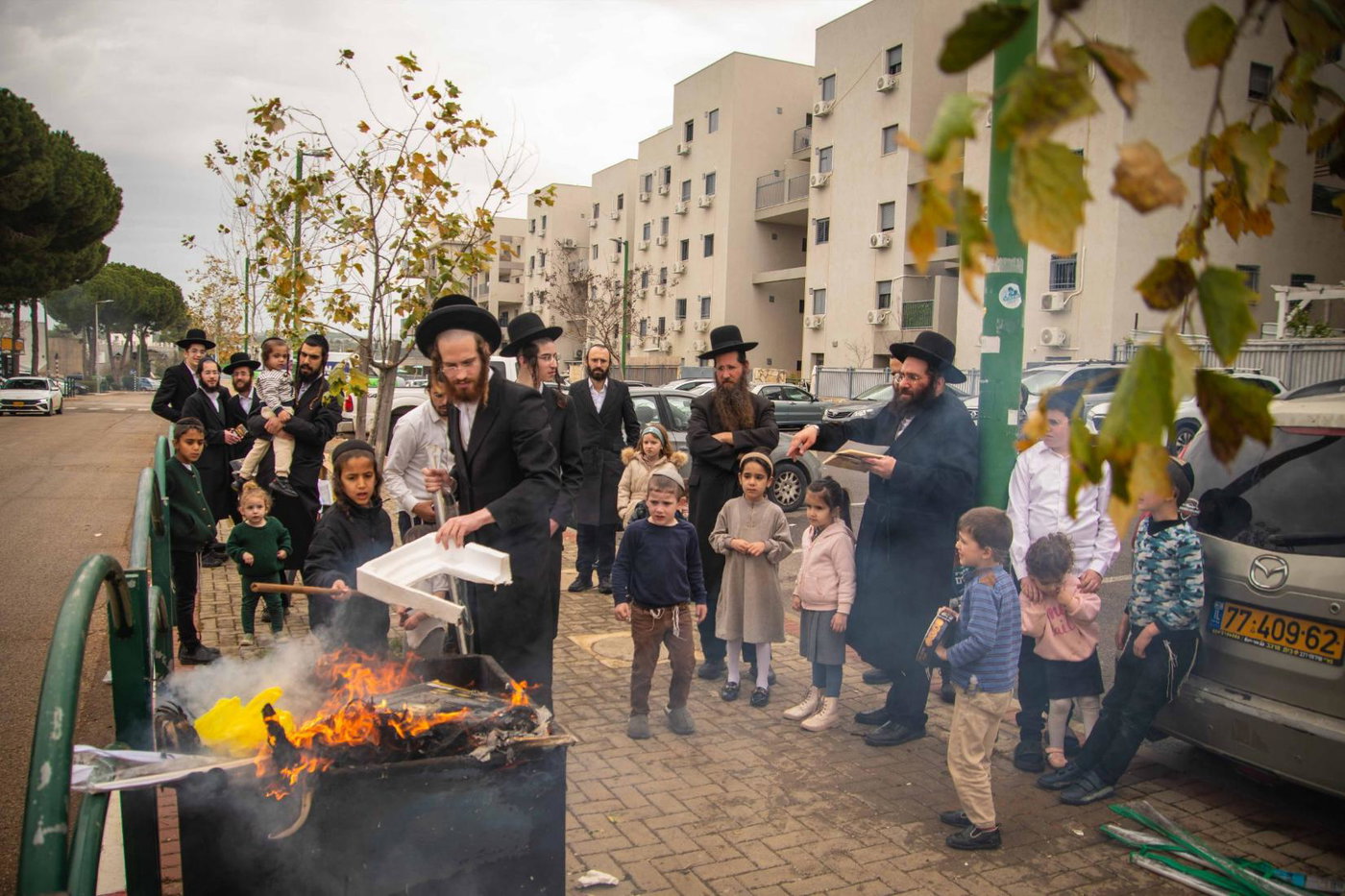 שריפת חמץ בעמנואל