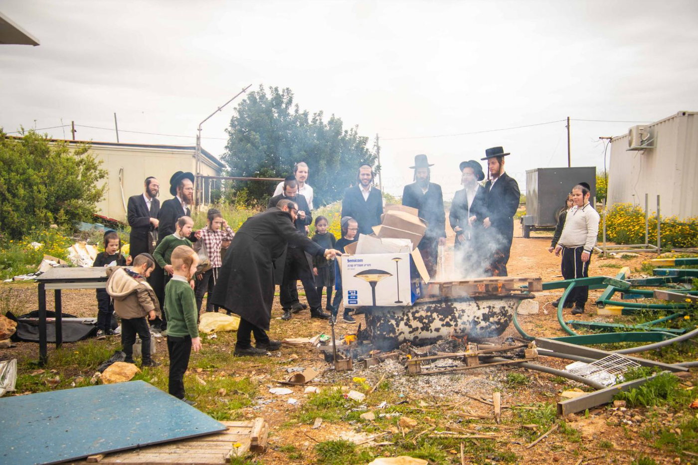 שריפת חמץ בעמנואל