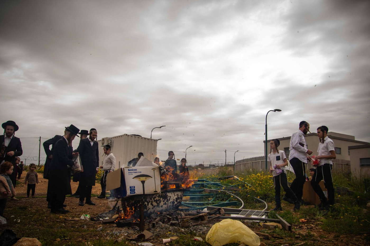 שריפת חמץ בעמנואל