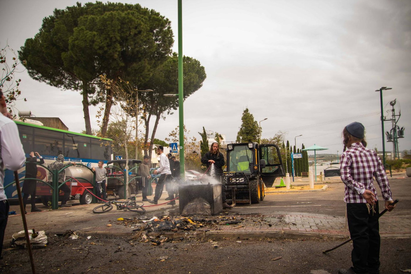 שריפת חמץ בעמנואל