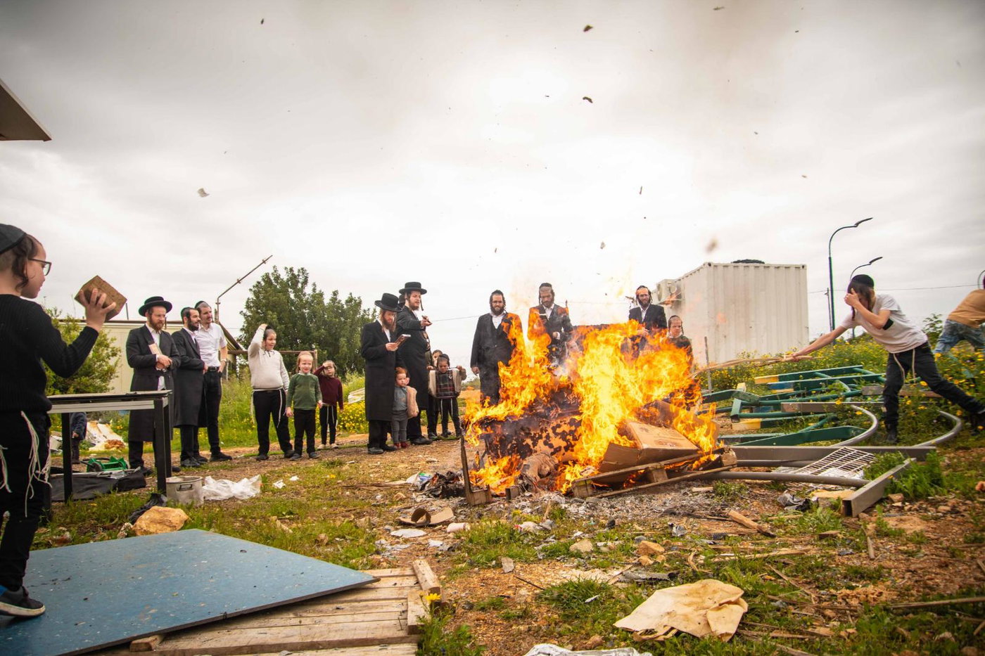 שריפת חמץ בעמנואל