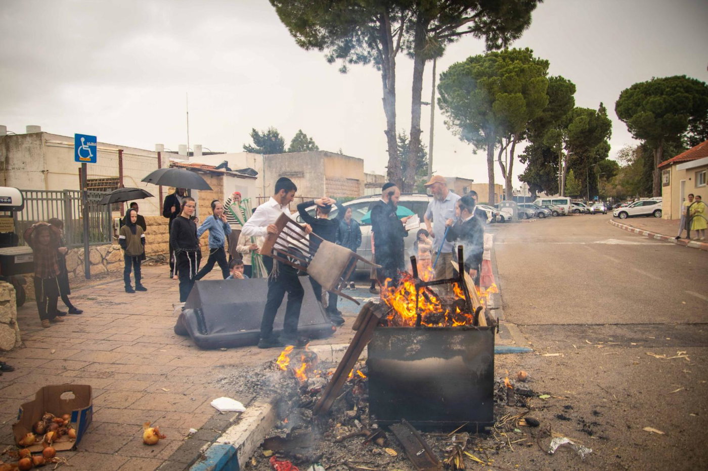 שריפת חמץ בעמנואל