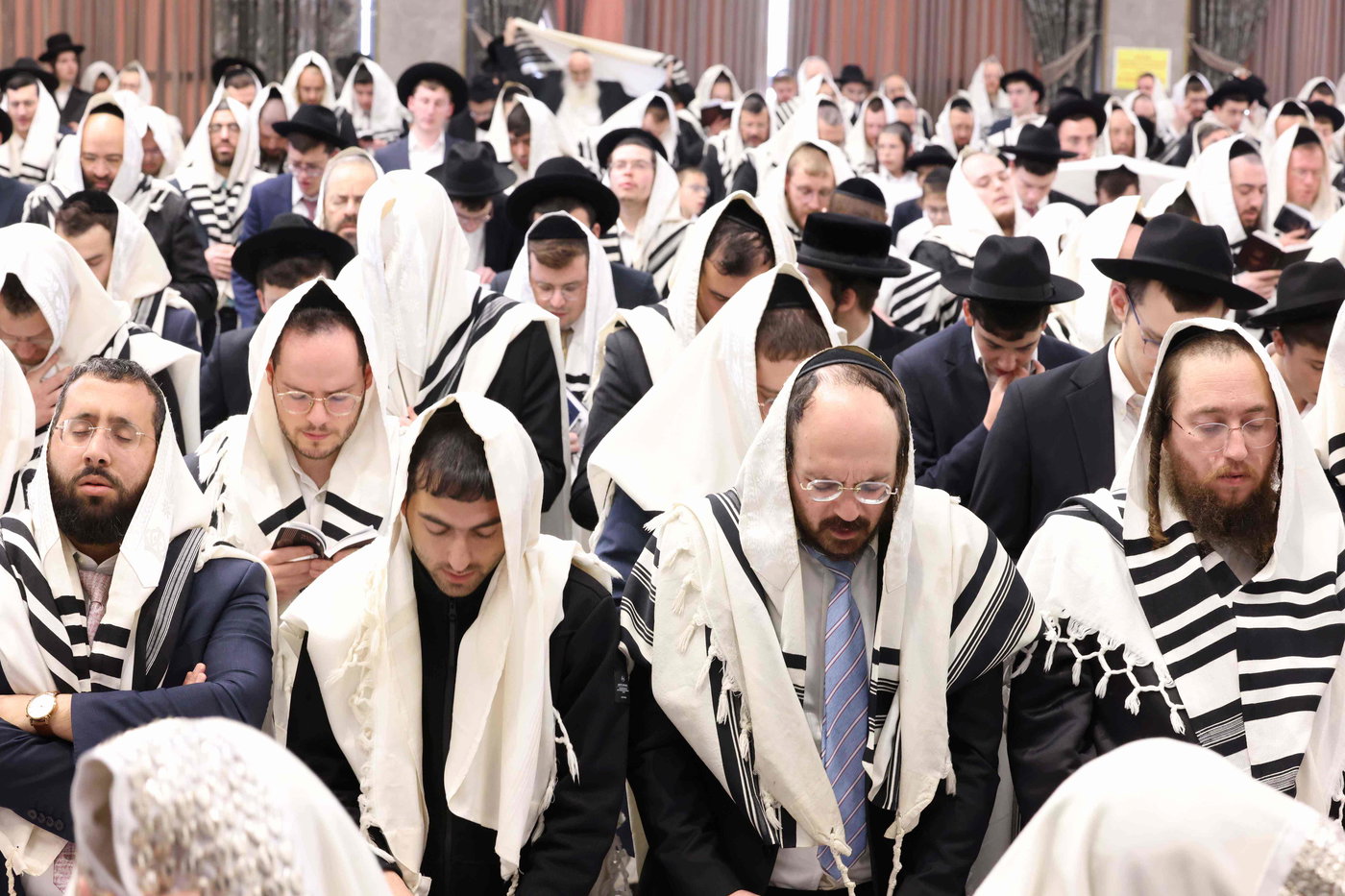 ברכת כהנים בהיכל ישיבת טשכנוב