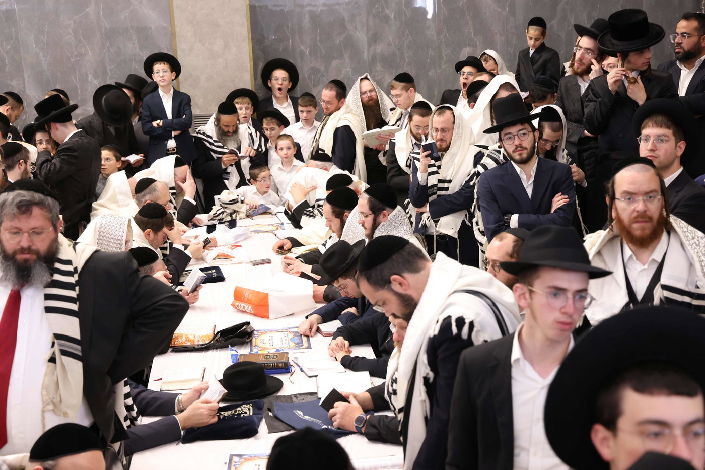 ברכת כהנים בהיכל ישיבת טשכנוב