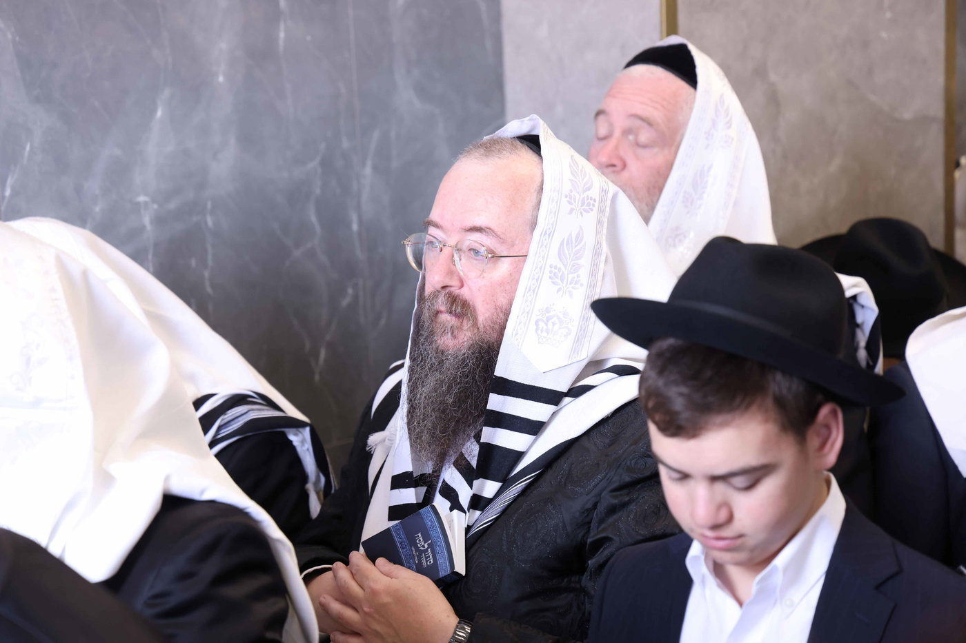 ברכת כהנים בהיכל ישיבת טשכנוב