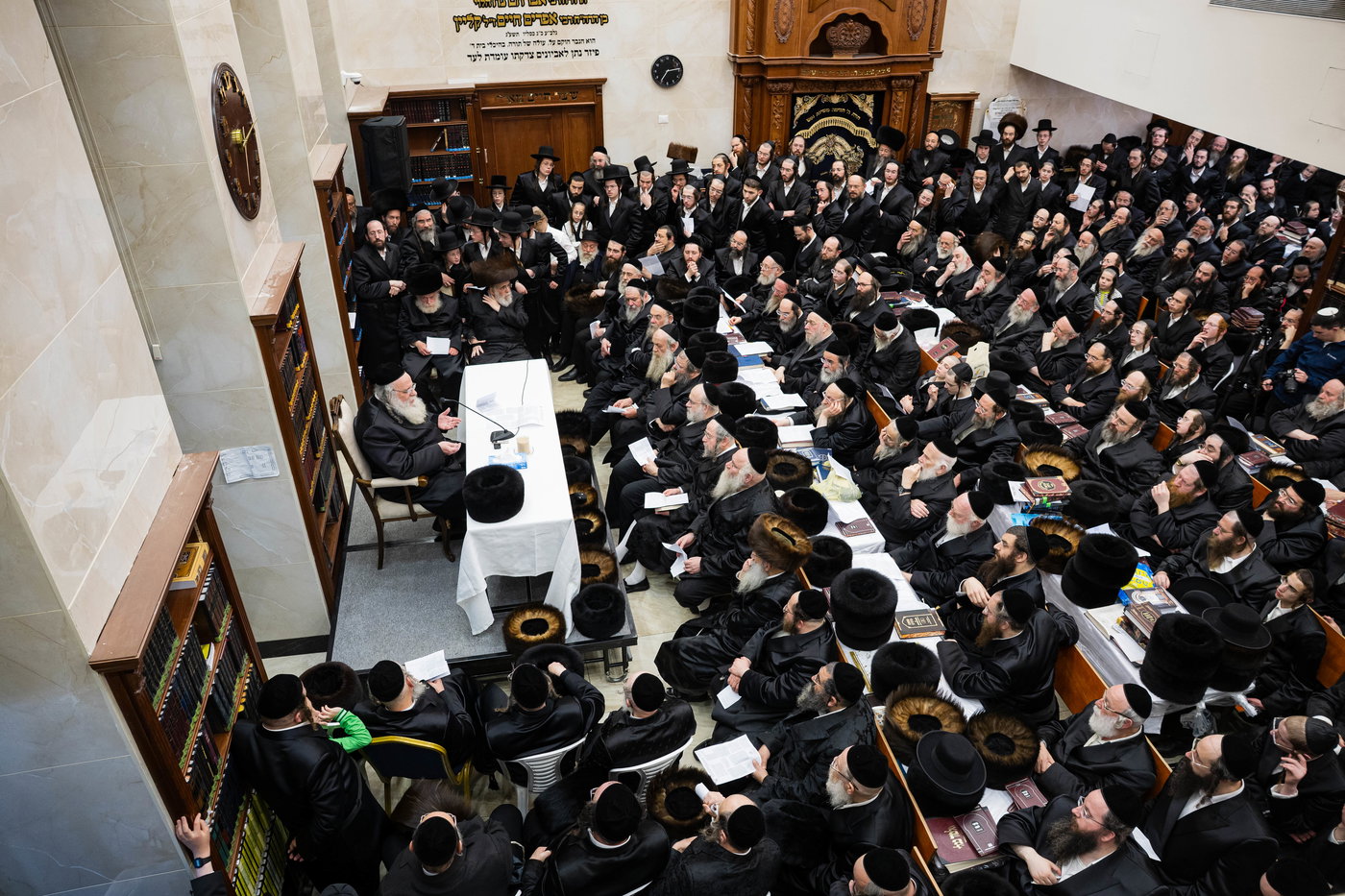 הגר"ש אלתר בשיעור חוה"מ פסח