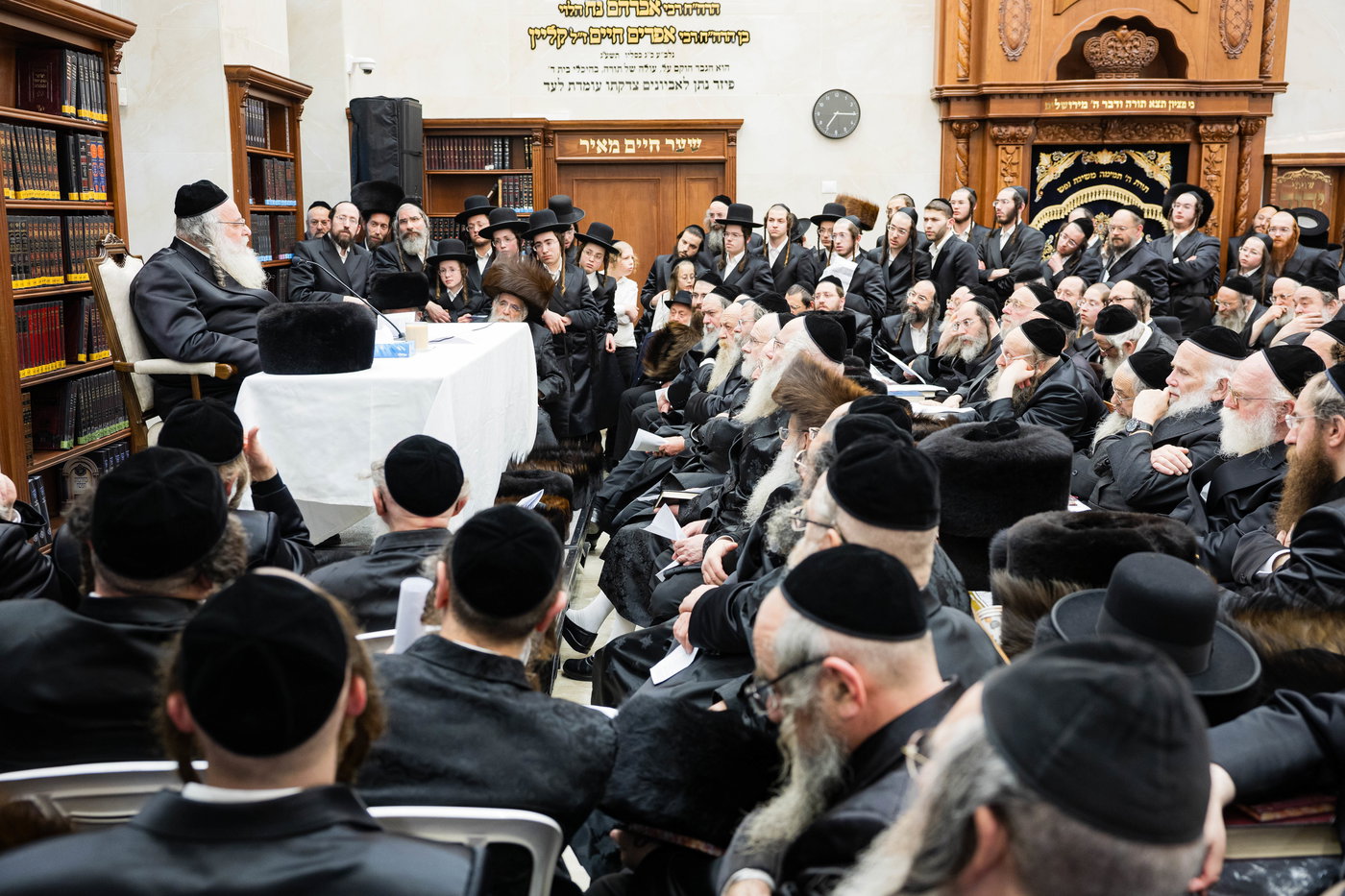 הגר"ש אלתר בשיעור חוה"מ פסח