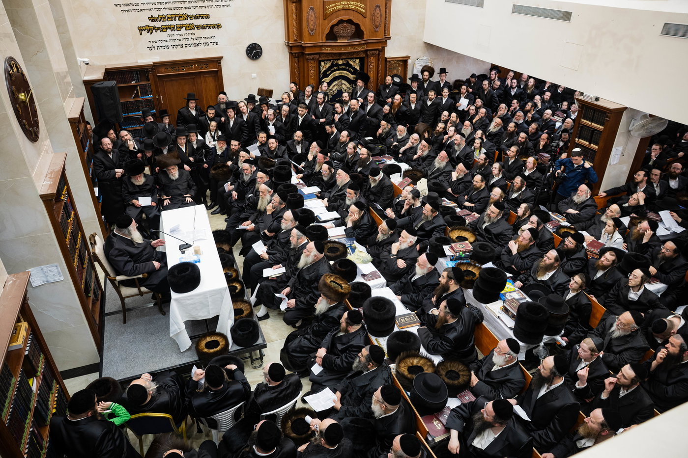 הגר"ש אלתר בשיעור חוה"מ פסח