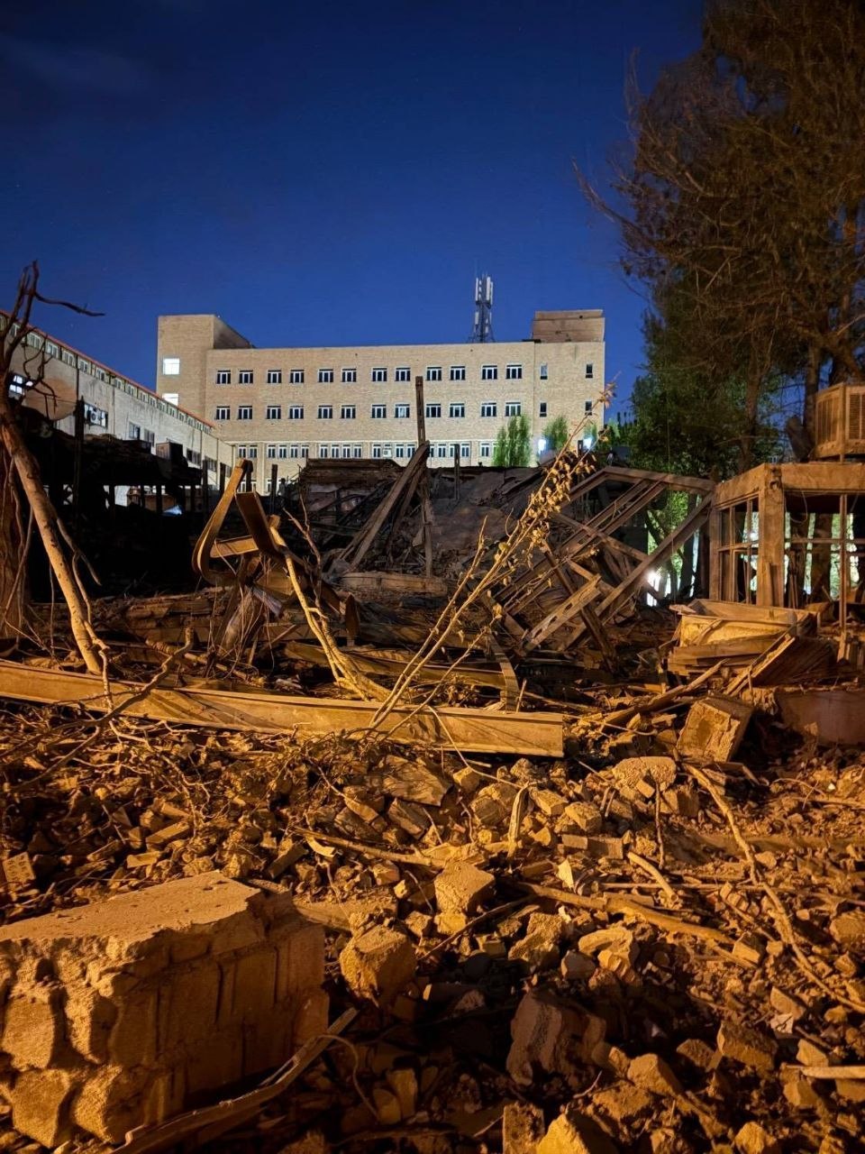 אוניברסיטת שריף בטהרן אחרי התקיפה