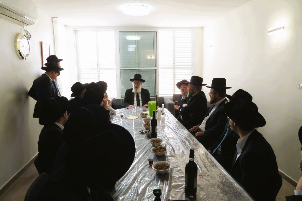 מעמד הקבלת פני רבו לראש הישיבה הגאון רבי ברוך דב דיסקין